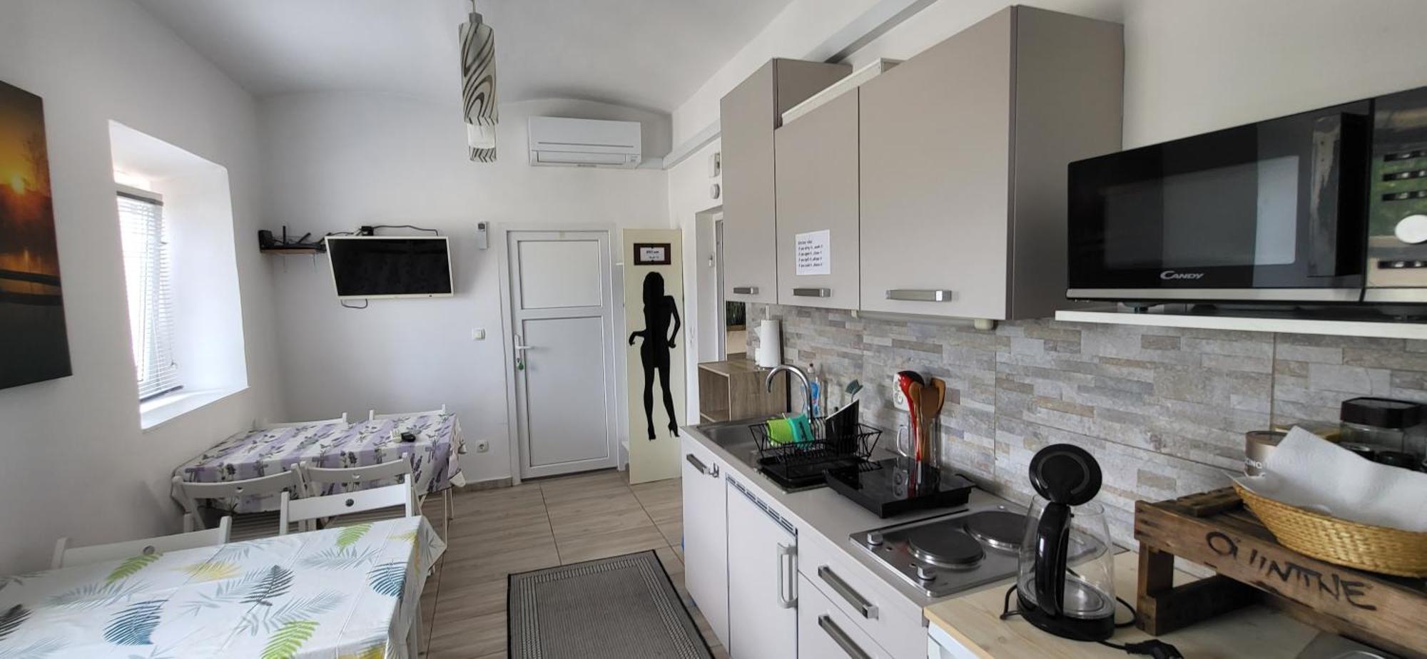 Lesce Hostel Luaran gambar
