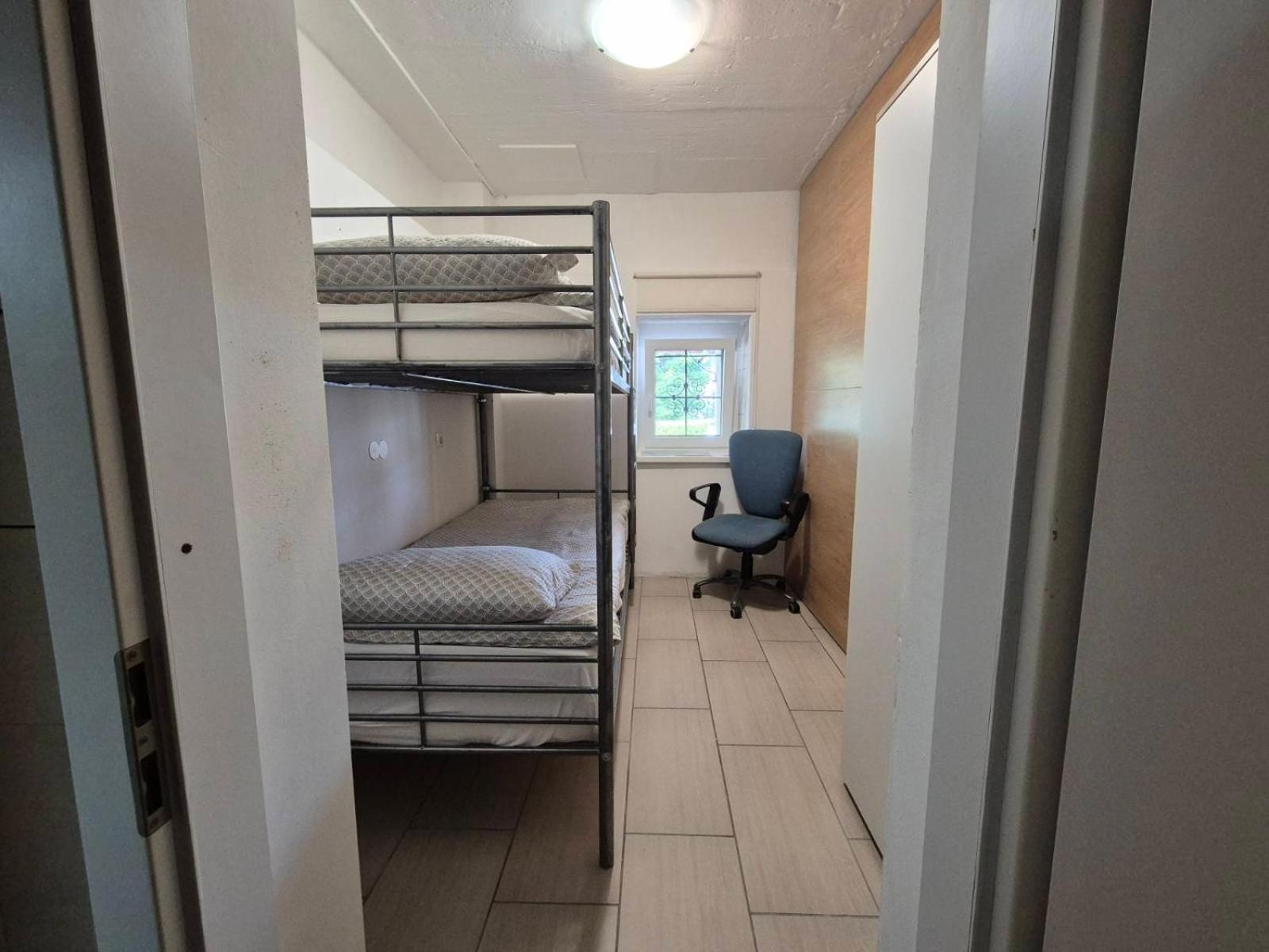 Lesce Hostel Luaran gambar