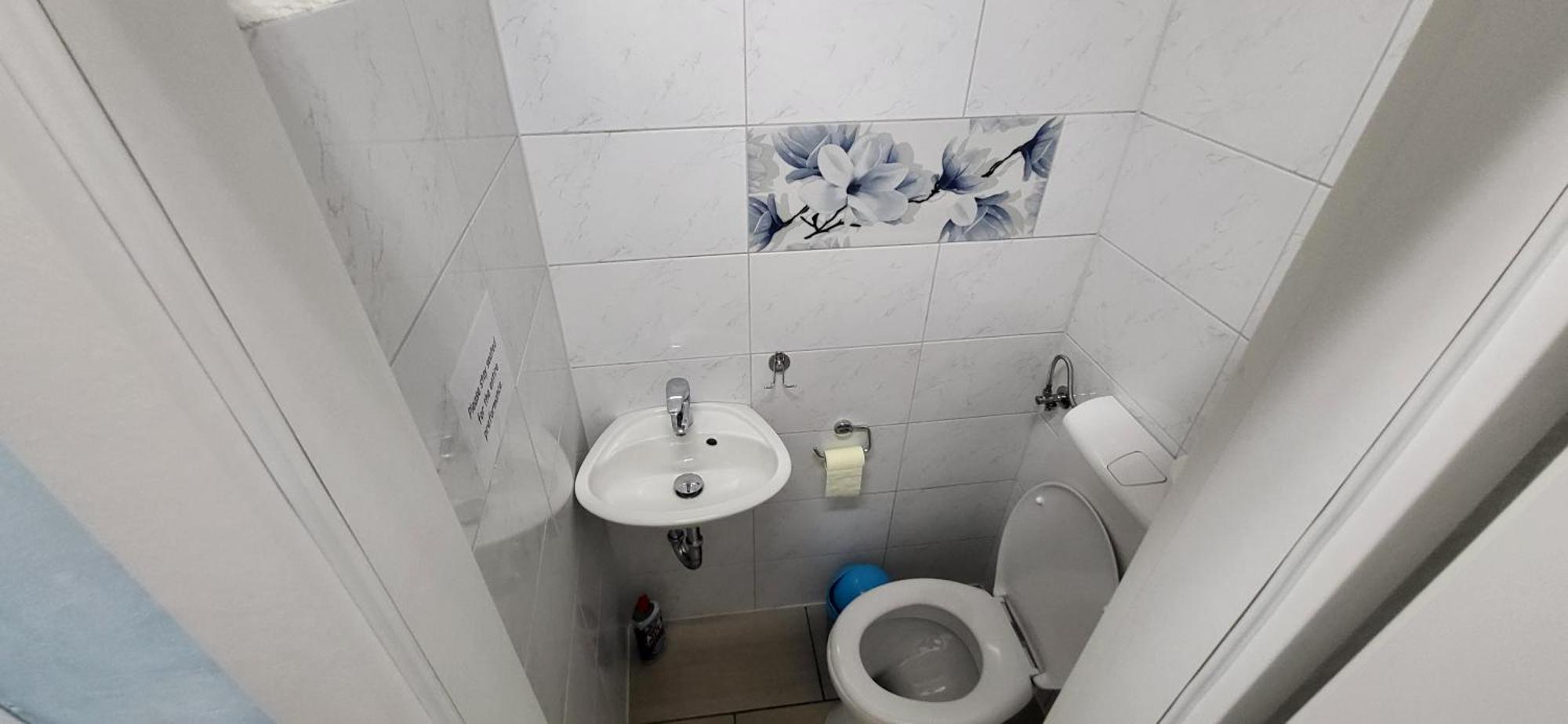 Lesce Hostel Luaran gambar